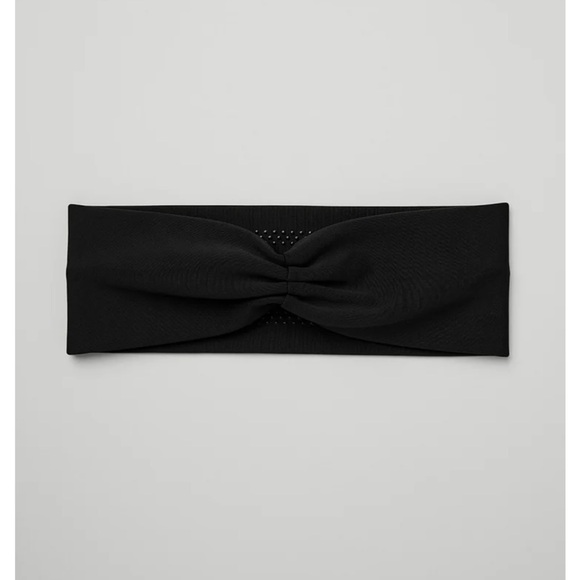 ALO Airlift Black Logo Headband, New - Picture 3 of 5